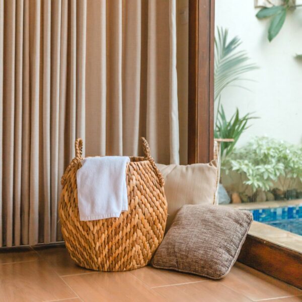 Grand panier à linge panier de rangement panier décoratif panier rond panier WAYAG en jacinthe d'eau tissée avec motif zigzag beige et marron – Image 2
