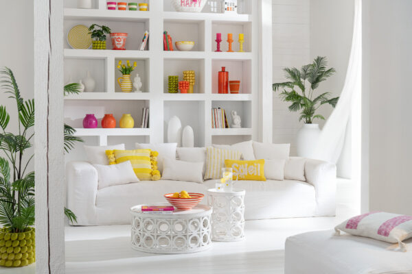Rayures de coussin + pompons en coton jaune – Image 4