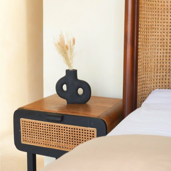Vase noir petit vase décoratif moulé à la main en argile pour fleurs séchées ou fraîches LEMBAH – Image 3