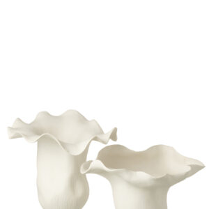 Vase en céramique blanc à hélice étroite irrégulière